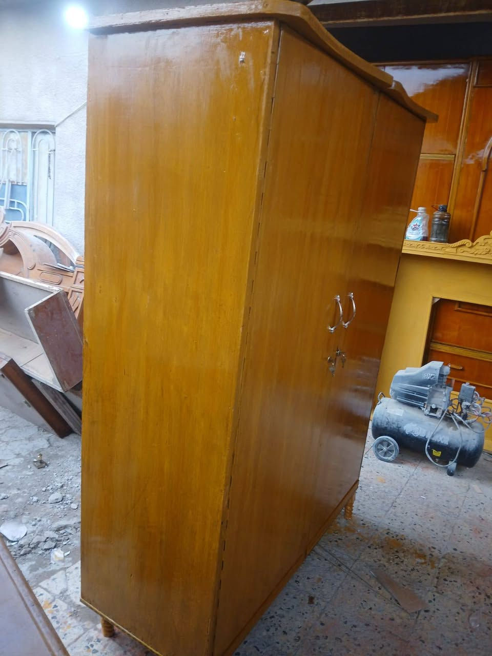 يالله 
كنتور 2باب  صاج تسكام الاول 
جدا نضيف 
الضهر جرجوبه براغي  
السعر 100 قفل 
العنوان 
حلة ناحية ابو غرق شارع الامام 
مقابيل  جامع وحسينيه  الياسري 

***********
