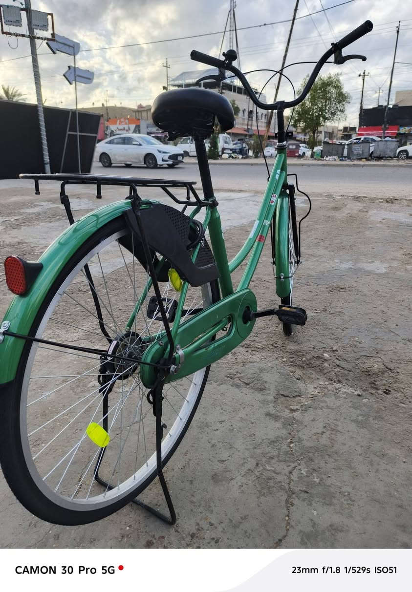 باسكال بناتي حجم 26  جديد بدله ماشه بس سعر 100 بي مجال مكان بغداد بياع الشهداء تصال ***********
