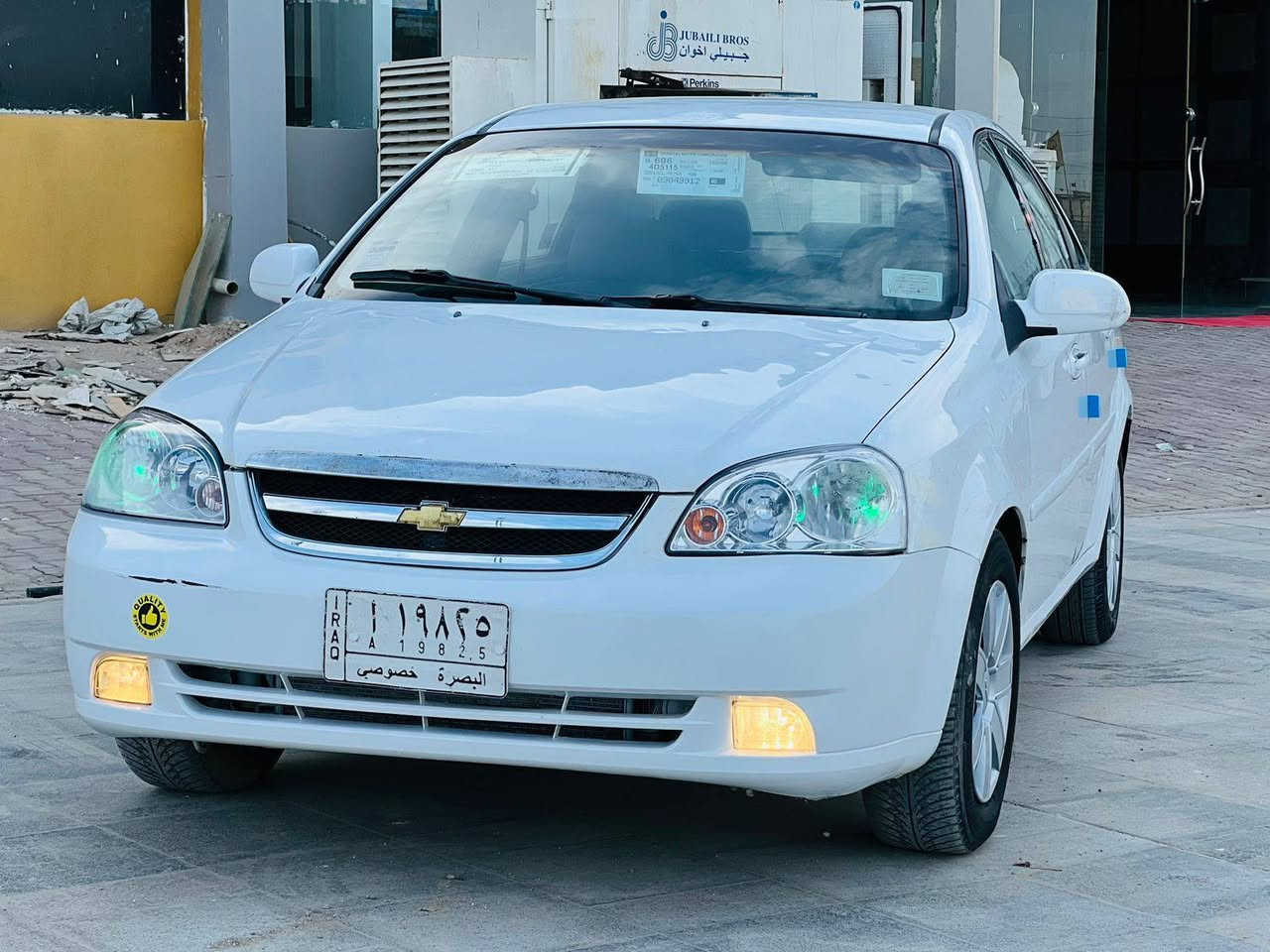 السلام عليكم للبيع اوبترا 2011 رقم بصره تحويل سنويه ل27 سياره مكفولة من الضربه والتبديل بيها رشات صبغ بسيطه
السياره جاهزه كير محرك حداده تبريد تخم تاير 
كهربائيات كلها شغاله ما عوزها ربع شاشه كامره 
مكان السياره ناصريه الغراف 
للاستفسار: ***********
