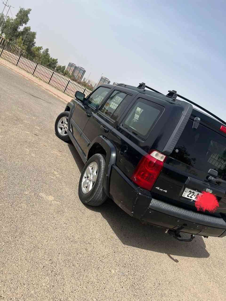 سلام عليكم اخوان
عندي سيارة جيب كوماندر ٢٠٠٧ للبيع 
المواصفات 
محرك جديد ٣٧٠٠ 
تبريد مركزي 
تحديد سرعة 
مانع انزلاق 
دبل اكسل 
سبعة راكب 
السيارة مصبوغ عام جمالية بدون حوادث والسيارة هزة جديد سنوية جديدة وسعر ٨٥
للاستفسار ***********
