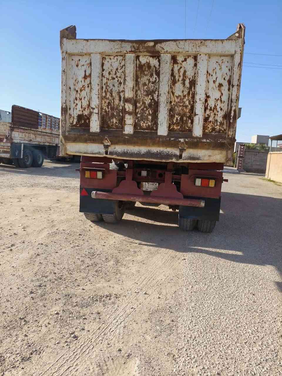 سلام عليكم سكس البيع قلاب موديل 91 مكفوله مجموعه جي اف رقم انبار تحويل مباشر محرك 8 عادي بدي 18متر السياره جاهزه للعمل تخم تاير بلادي ما مطول سعر 4 بيها مجال سياره جديده مكان الانبار هيت استفسار اتصل على الرقم *********** بي  واتساب
