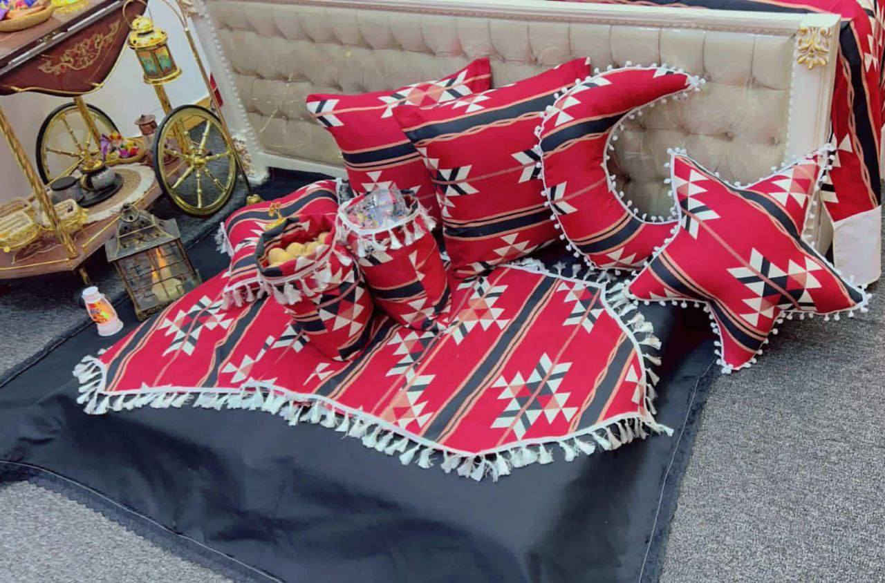 سيت ركن رمضاني
السعر ١٢ الف فقط  
السيت 6 قطع

-هلال
-مفرش 
-كيس قطعتين
-وجه كوشة قطعتين


**إذا كنت صاحب هذا الإعلان وتريد حذفه لأي سبب، رجاءا أرسل رسالة إلى الدعم الفني**