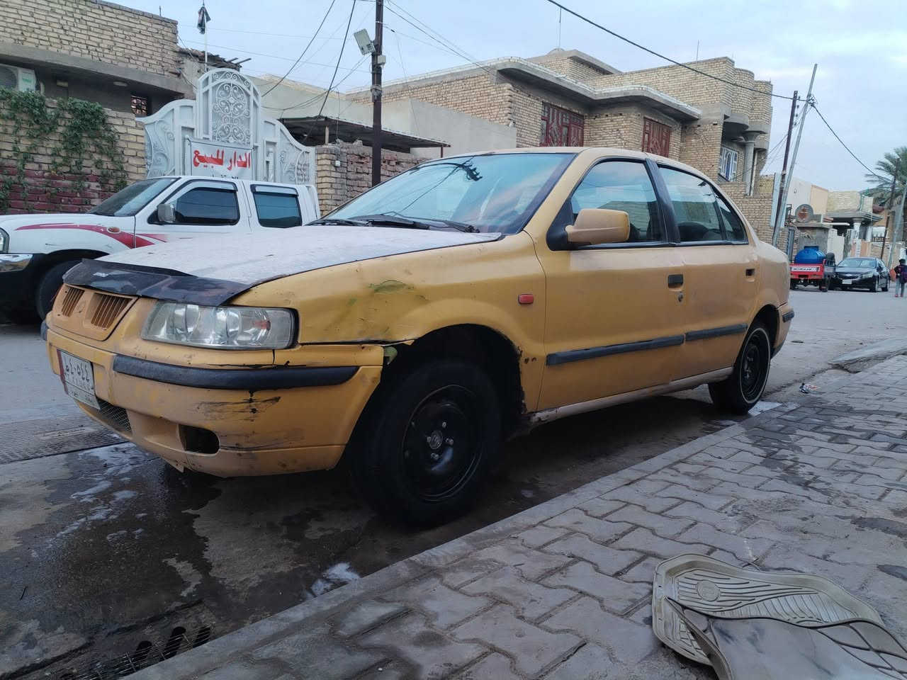 سلام عليكم سياره سمند للبيع او مراوس حسب القناعة سياره جاهزه خير من الله مكينه كير حداديه تخم تاير كفاله عامة راعيها ماواصله موديل 2006 سعرها 16والاستفسار على الرقم مكان السيارة واسط مامتواجد على   الفيس ***********
