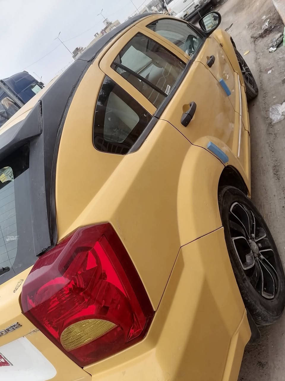 دوج كاليبر رقم بغداد صدامي موديل ٢٠٠٧ محرك ٢٤٠٠ (4)سلندر نقص حدادية الصدر والتبريد محرك وكير خيرمن الله دواخل نظيفه مصغره هيئة وغرامات السعر ٣٣ ورقه السيارة في كربلاء اي إستفسار اتصل *********** /*********** /
