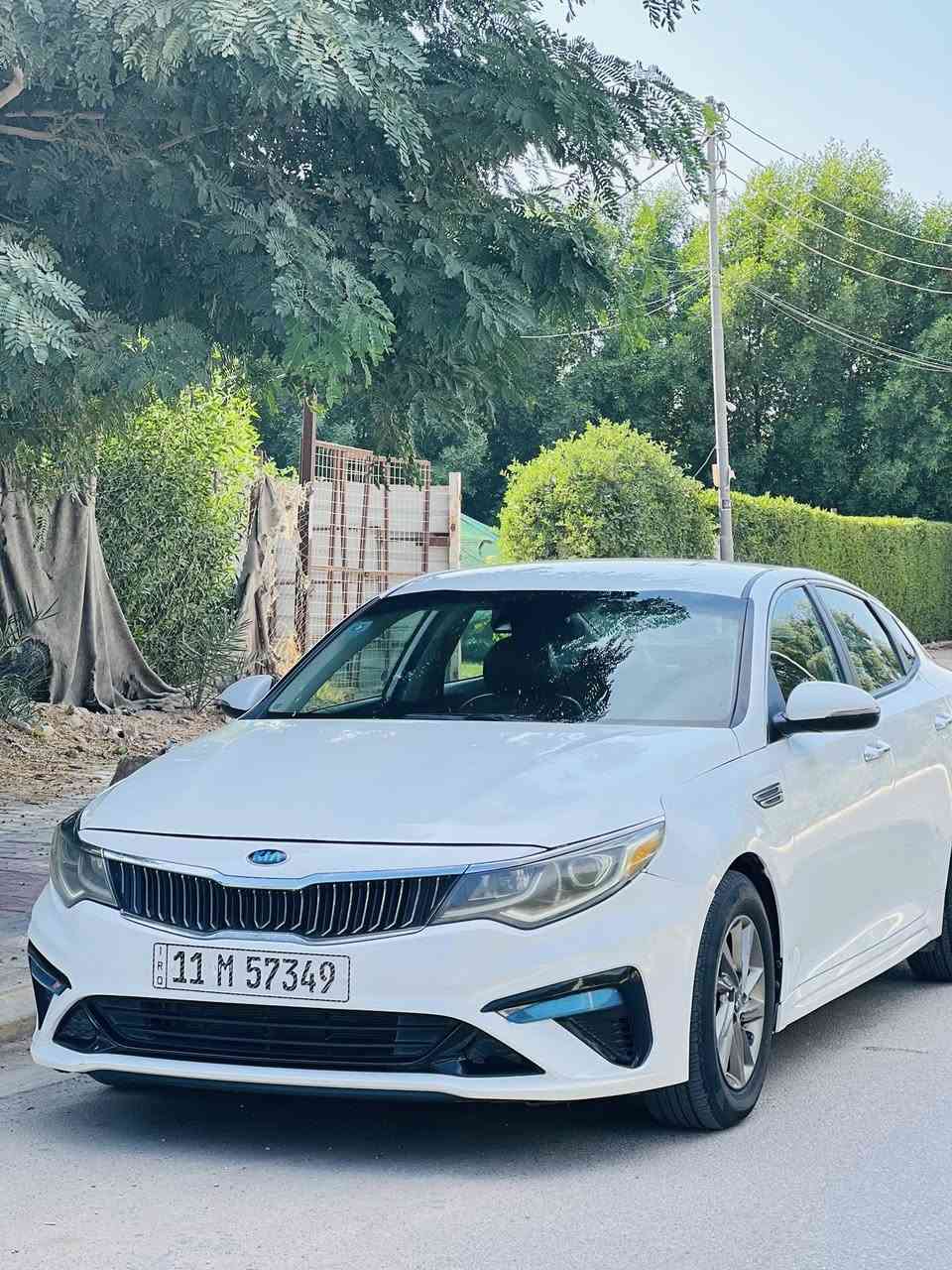 السلام عليكم
للبيع كيا ابتيما 2019 وارد امريكي رقم بغداد باسمي الرقم الجديد تحويل ثاني يوم حادثه بنيد مبدل نفس الون والجاملغ نفسه معمر 
حداديه تبريد كير محرك كله كارتون شرط الفحص تخم تاير ماشيه 90 الف 
مواصفات 
تحكم ستيرن 
شاشه جبيره
كامره دواره
دواخل لونين 
مثبت سرعه + تحديد مسار 
ثلاث وضعيات قياده 
حساسات خلفيه 
رادارات بلمري 
لايت زينون
وبعد بيه مواصفات 
لسياره احله من الصور جديده كلش 
المكان الناصريه شارع بغداد
السعر 142وبيه مجال 
للاستفسار اتصل  ع الرقم 
***********
