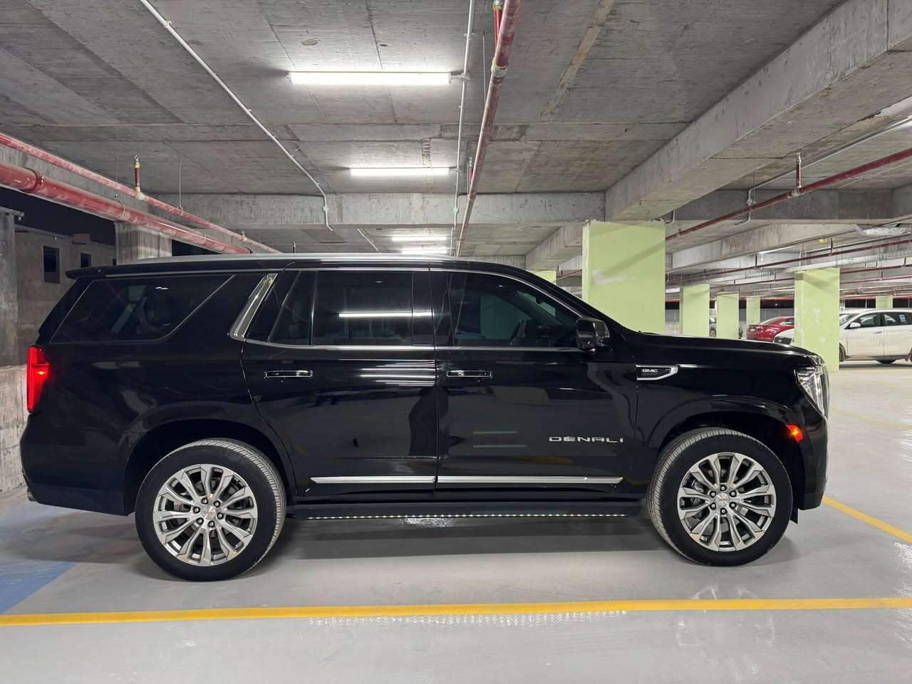 جمسي دينالي وكاله المنصور خـــلــيــجــي  فول مواصفات جكات 1/1  موديل: 2023
المسافة المقطوعة 44الف
رقم بغداد بأسمي
السعر 615
مغلفه ppf

كــفــالــه عــــامـــــه
مواصفات:
تشغيل عن بعد
 سلايد فتحتين بانوراما 
داتا شو وعرض على الجامة الامامية
شاشات خلفية 
لايتات زنون اصل عدسات
بلاجكتور زنون LED
داخل لونين 
بصمة ابواب 
تشغيل عن بعد 
كشنات  كهربائي 
كشنات خزن 
كشنات تدفئة وتبريد 
كشنات خلفية تدفئة 
دبلات كهرباء  
رادار امامي خلفي 
رادار نقطة عمياء 
رادار خط شارع 
كاميرات 360 
صندوك كهربائي 
شاشات عدد 3 
حساسات امامية خلفية 
ثلاجة 
ستيرن كهربائي 
ستيرن هيتر
مرايات كهربائي 
دوسات كهربائي
مكاني نجف 
رقم ***********
