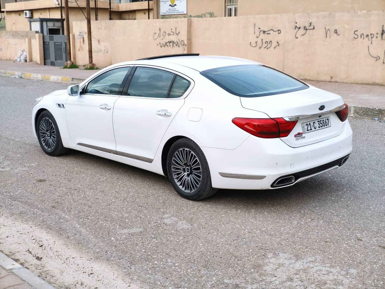 كيا كوريس 2014 فول مواصفات 1/1 vip ماشية 155 الف كير ومحرك مامفتوح بيها جاملغ واحد صبغ بدون دواخل بدون ايرباك صونار مرفق بالمنشور سعرها 165 وبيها مجال للشراي *********** مكاني كركوك الحرية...
