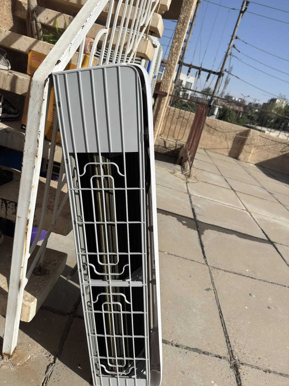 سبلت 2 طن الخارجيه LG والداخليه اوكس مشكلته الداخليه تجمد مكاني بغداد الغزاليه ***********
