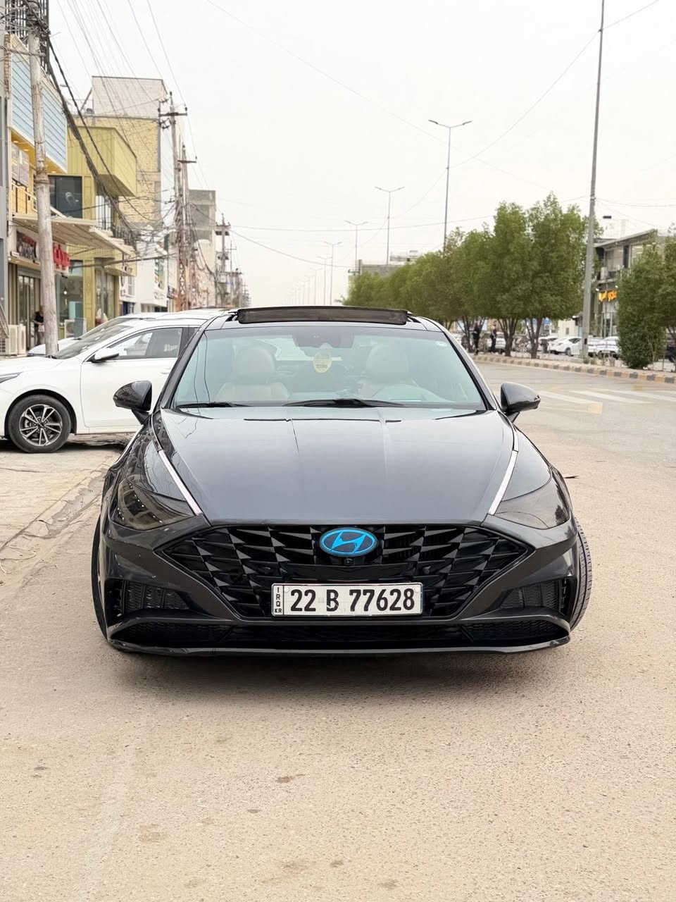 ‏سوناتا 2021 vip محرك 1600 تيربو
‏مواصفات لمتد مفوله 1/1
‏لون نفطي رقم اربيل دولي تريد تحويل تريد وكالة حاضر
‏بصمه 
‏كامرات 360
‏تطلع لكدام وترجع ب الريمونت اوتو بارك
‏اوتو هولد
‏٤ مودات قياده
‏تحكمات ستيرن
‏لد اضائه داخلي بلادي متغيرالوان
‏سستم صوت boss ١٢ سماعه
‏رادارات جانبيه اماميه
‏شاشه ديجتل
‏شاشه كبيره
‏داخل كريمي 
‏بنوراما
‏نضام ترحيب عند الاقتراب
‏ترحيب صوتي
‏العالي والناصي زنون + العالي اوتو من تقترب سياره يطفه وحده
‏كامرات ب شاشة العدادات من تفتح اشاره
‏كشنات كهربائي وخزن ميموري
‏مثبت سرعه 
‏تحديد مسار
‏قياده ذاتيه
‏وبعد هواي مواصفات 
‏ماشيه 75 الف مايل
‏حادثه بنيد مدبل ومصبوغ وبارد شبر بجاملغ امامي بدون دواخل وسيارة نضيفة الف متصرف عليهة كير محرك بلكارتون وصارف عليهه إدامة كاملة حدادية تخم تاير وبخاخات بلكات مجاول فيت بم بوليش
‏سعرهه168 وبيها مجال
‏الاستفسار *********** — ***********بي واتساب

‏
