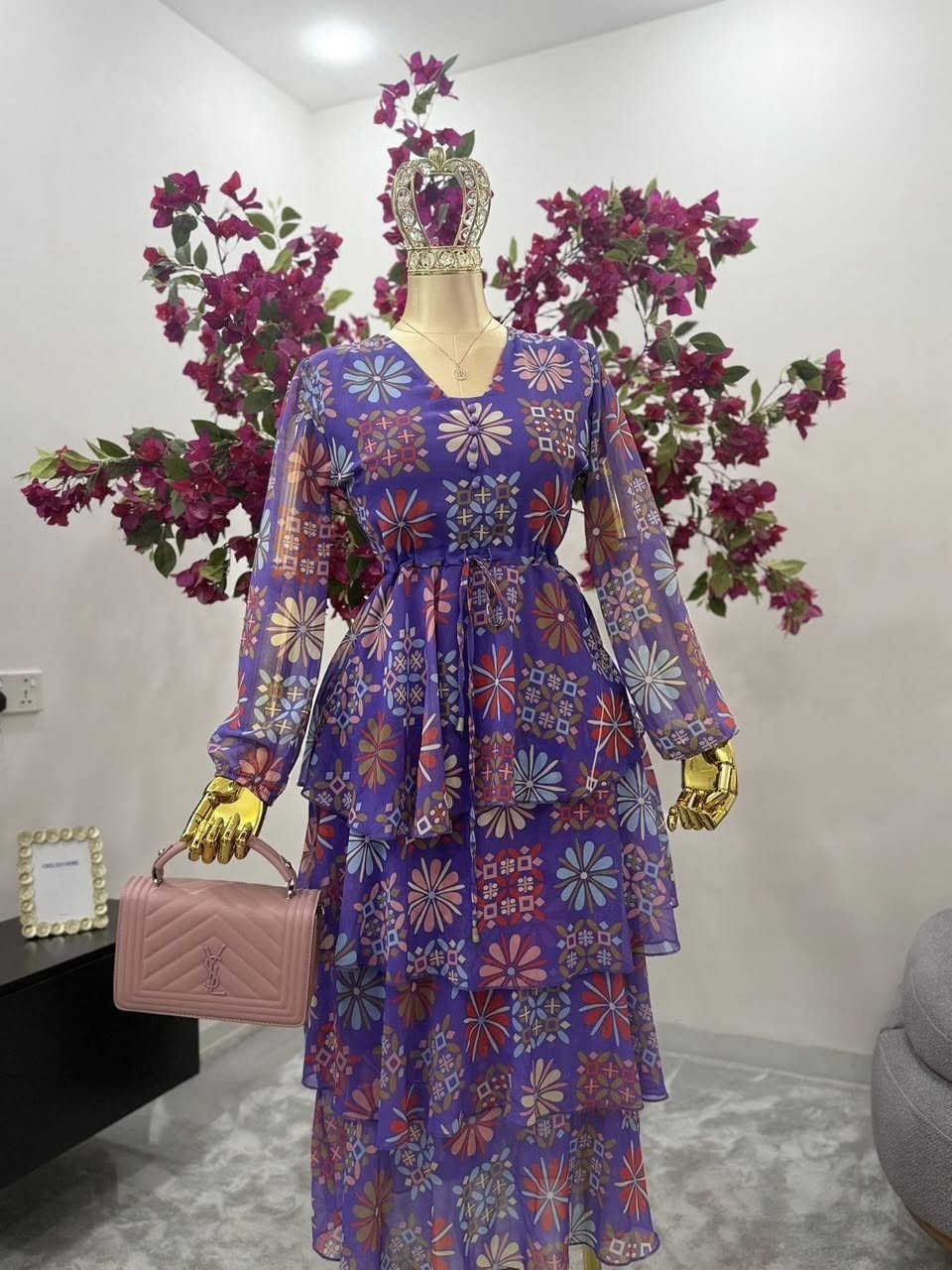 بۆ فرۆشتن هەموی زۆر تازە و جوانە مشتەری مەسج بکاا


**إذا كنت صاحب هذا الإعلان وتريد حذفه لأي سبب، رجاءا أرسل رسالة إلى الدعم الفني**