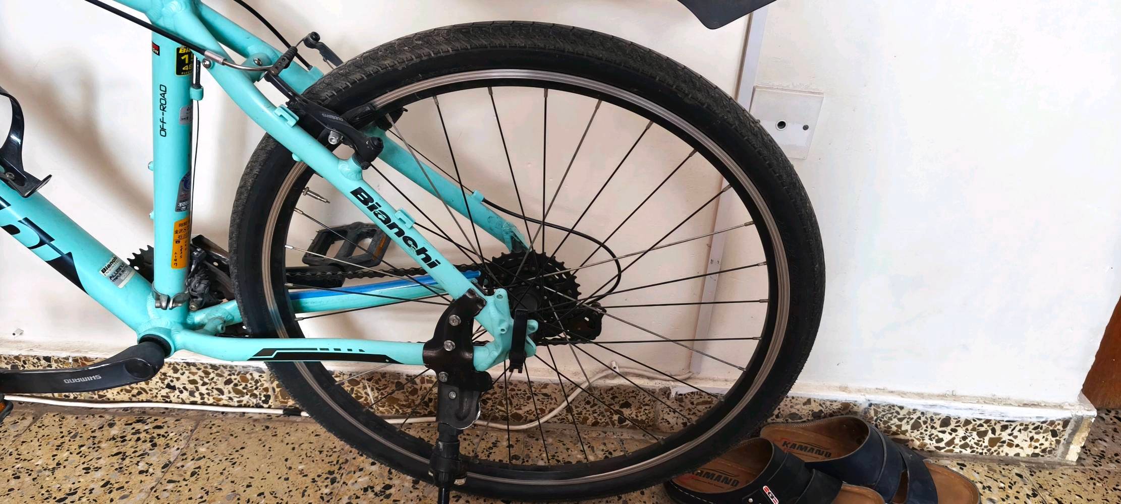 بايسكل حجم 27.5 فول مواصفات معدن المنيوم كير ويدات من شيمانو تايرات ياباني اصلي قفل دبل 