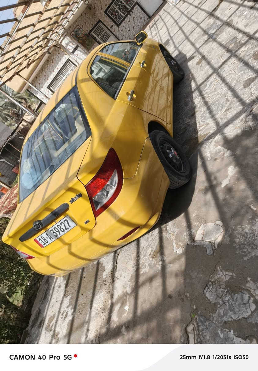 السلام عليكم
بي وايدي للبيع موديل ١٩ سياره حره بأسمي رقم بابل حادث جاملغ خلفي كير حدايه كفاله تخم تاير تبريد شغال 
ل استفسار رقم الهاتف ***********
