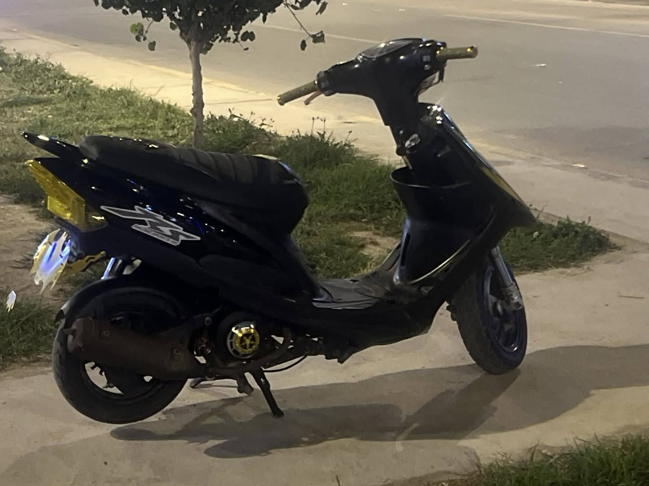 سلام عليكم ماكس عدله للبيع بوشه 49 بلادي كفرات مختمه سوادات مختمه بلادي صالنصه مختمه بلادي قفل ستيرن قفل جوزه سلف هندر شغاله كهربائيات شغاله لايت وشاير عوزهن بس كلوبات هورن شغال مكينه شلعه ومعدل ونعومه وبيه تزويد خفيف مثل قبق فلاوين رياضي يدات سكليتر رياضي يده بريك رياضي قبق عنبار رياضي كشن اربع ولف رياضي قطره دهن رياضي قاعده خلفيه رياضي دبلات امامي رياضي دبل خلفي رياضي دراجه حلو ومرتبه السعر 460 وبيه مجال حك الجيه الاستفسار *********** أو خاص
