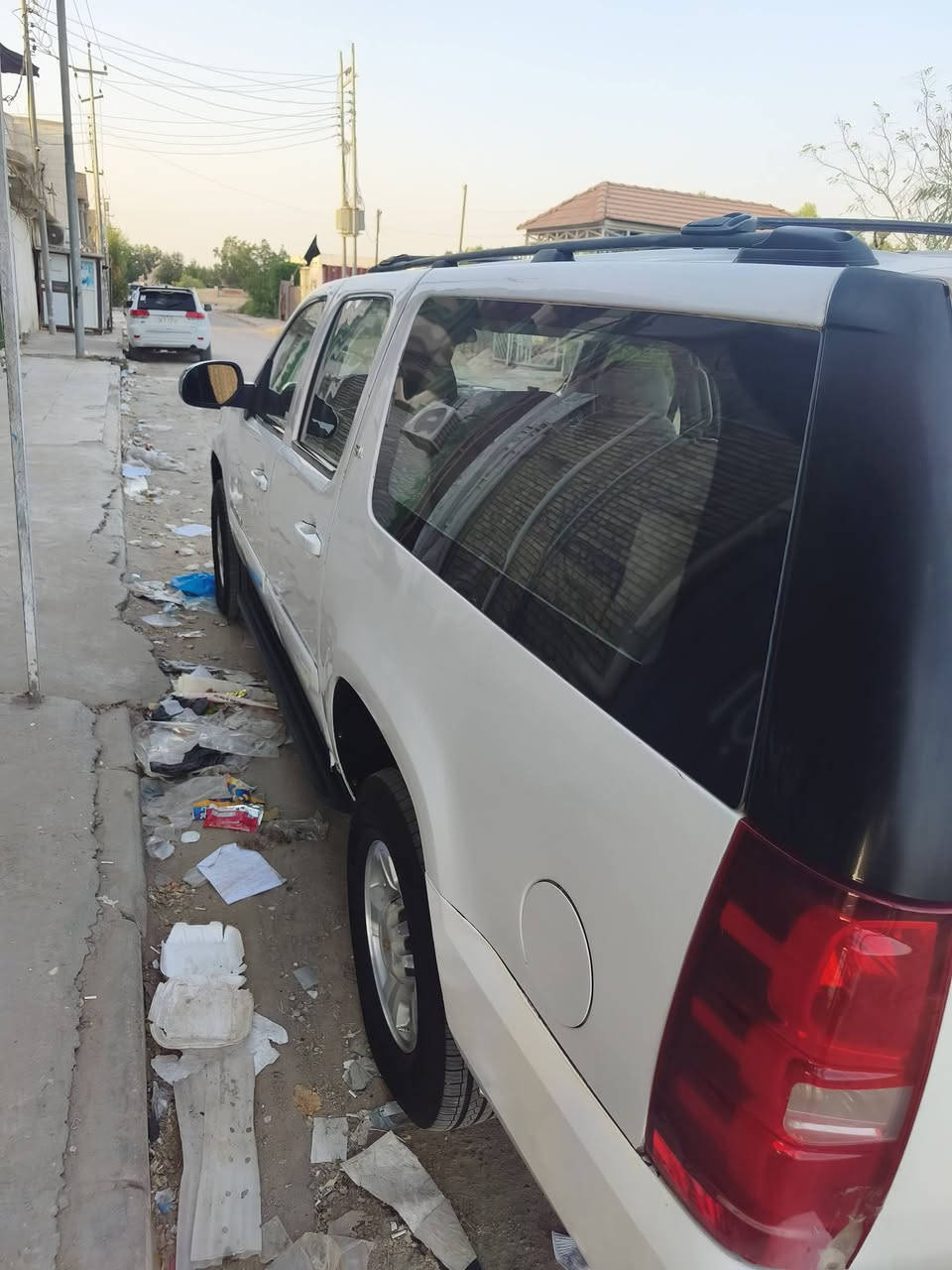 يوكن فحل 8برغي شوفر 2008
رقم بغداد بأسمي جاهز على اخر حباية 
شرط كير ومحرك وتبريد ادامه كامله 
تبريد ثلج سيارة متعوب عليها 
سيارة مال جناي 
140وبيها مجال 
***********
