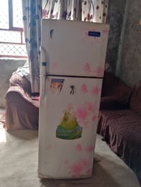 ثلاجه • شغالة • بيه مجال