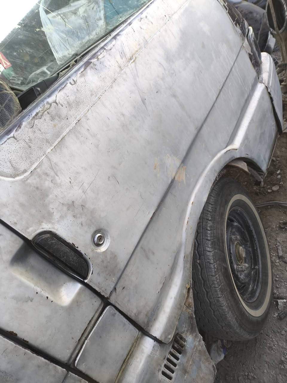 تايرات كيا بستا زوج نضاف نضافتهن 90بالميه وثنين نص عمر سيبايه ام الچف نضيفه وجنطة نضيفه كدام عينك  وبوب كيا بستا مكاني ديالى بعقوبة قرب جامعة ديالى ***********
