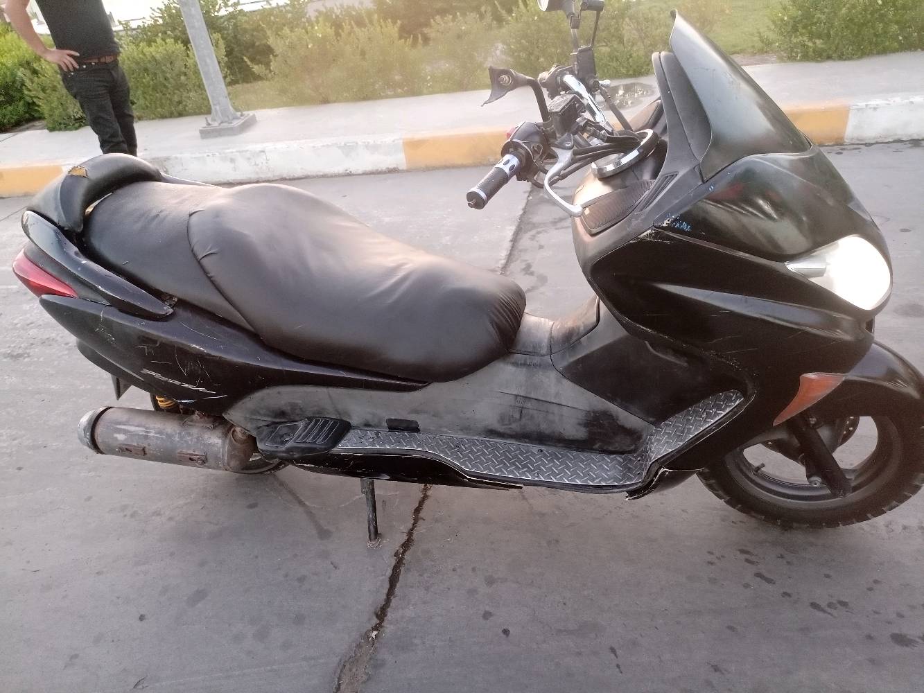 بصمه 8/0دراجه جاهزه بدون نقص مستعجل عالبيع السعر 500الف قفل