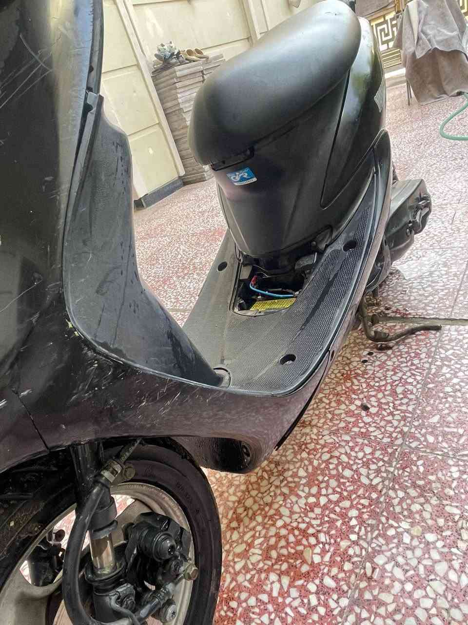 سلام عليكم دراجة عصفوري 60 للبيع الدراجه نظيفة وكلشي بيه نظيف السعر 350 وبيه مجال للطيبين رقم الهاتف ***********
