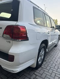 تويوتا لاندكروز 2014GX-R تشغيل بصمة  كراسي كهرباء   السعر38500$ حساس ا...