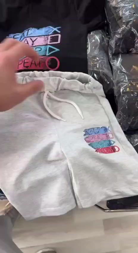 طلبيات التجار مستمرة يوميًا 📦
شحن إلى جميع أنحاء العالم 🌍
جملة طقم ولادي صيفي 👕☀️
الأعمار من 4 إلى 14 سنة
للطلب والتواصل عبر الواتساب:
https://wa.me/+905372953109


**إذا كنت صاحب هذا الإعلان وتريد حذفه لأي سبب، رجاءا أرسل رسالة إلى الدعم الفني**