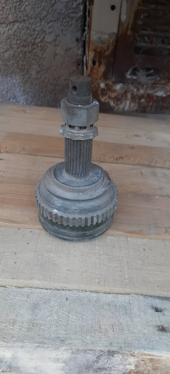 سلام عليكم جميعا.  درامشفت دوج سبعة راكب موديل ٩٦ جديد بس متروك للبيع قيم بما يرضي الله واخذه والله يرزق الجميع  . 0771 311 3203 ابو حسين من بغداد
