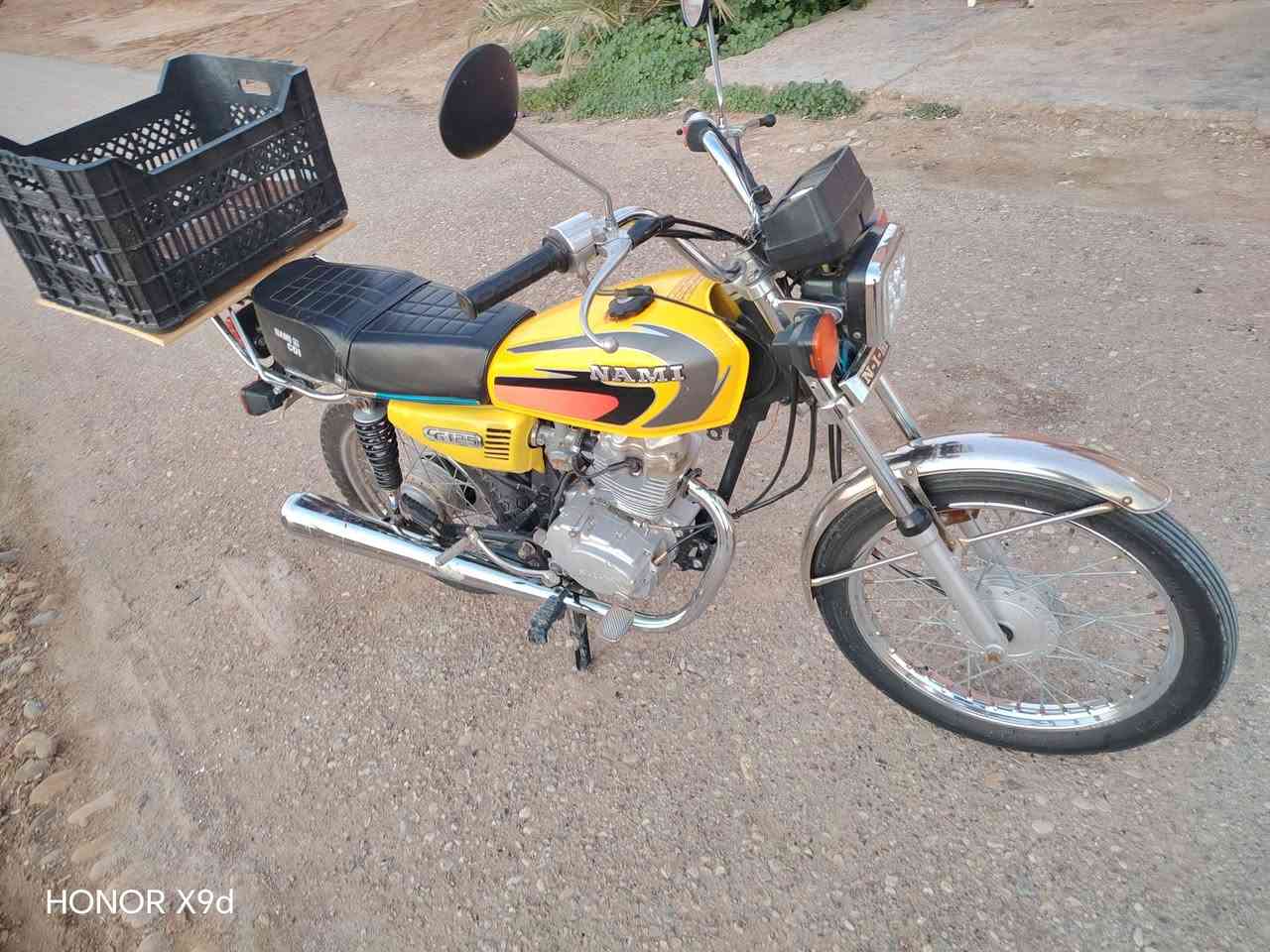 سلام عليكم رمضان كريم عليكم دراجه للبيع اربعه كير موديل 22نضيفه كلش للستفسار لاتصال على الرقم ***********
