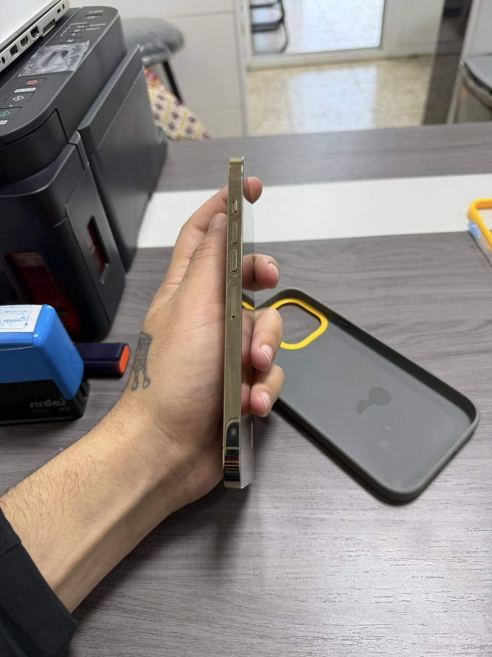 13 برو ماكس شخط ما بي السعر خاص


**إذا كنت صاحب هذا الإعلان وتريد حذفه لأي سبب، رجاءا أرسل رسالة إلى الدعم الفني**