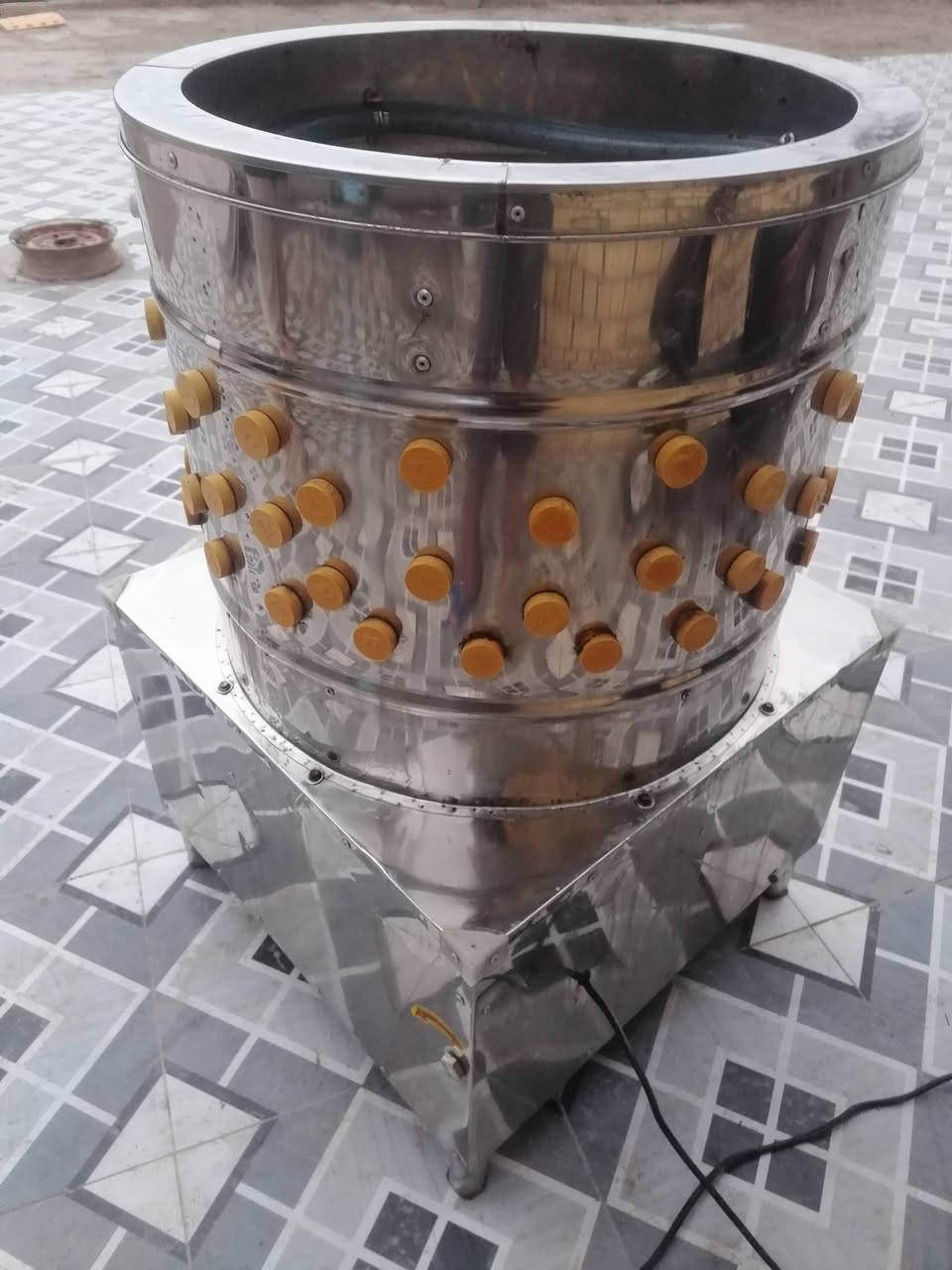 هلاسه دجاج جديده مستخدمه اقل الشهر مكاني ناصريه مركز السعر 275 الرقم ***********
