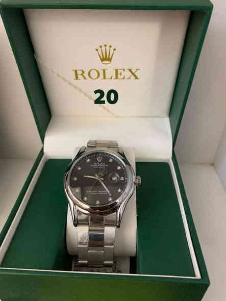 السلام عليكم 
ساعات رجاليه ماركه 
طلاء ثابت سل استيل 
الاسعار داخل الصور 
العنوان المسيب حي العسكري 
توصيل المسيب مجانا 
هاتف ***********واتساب
