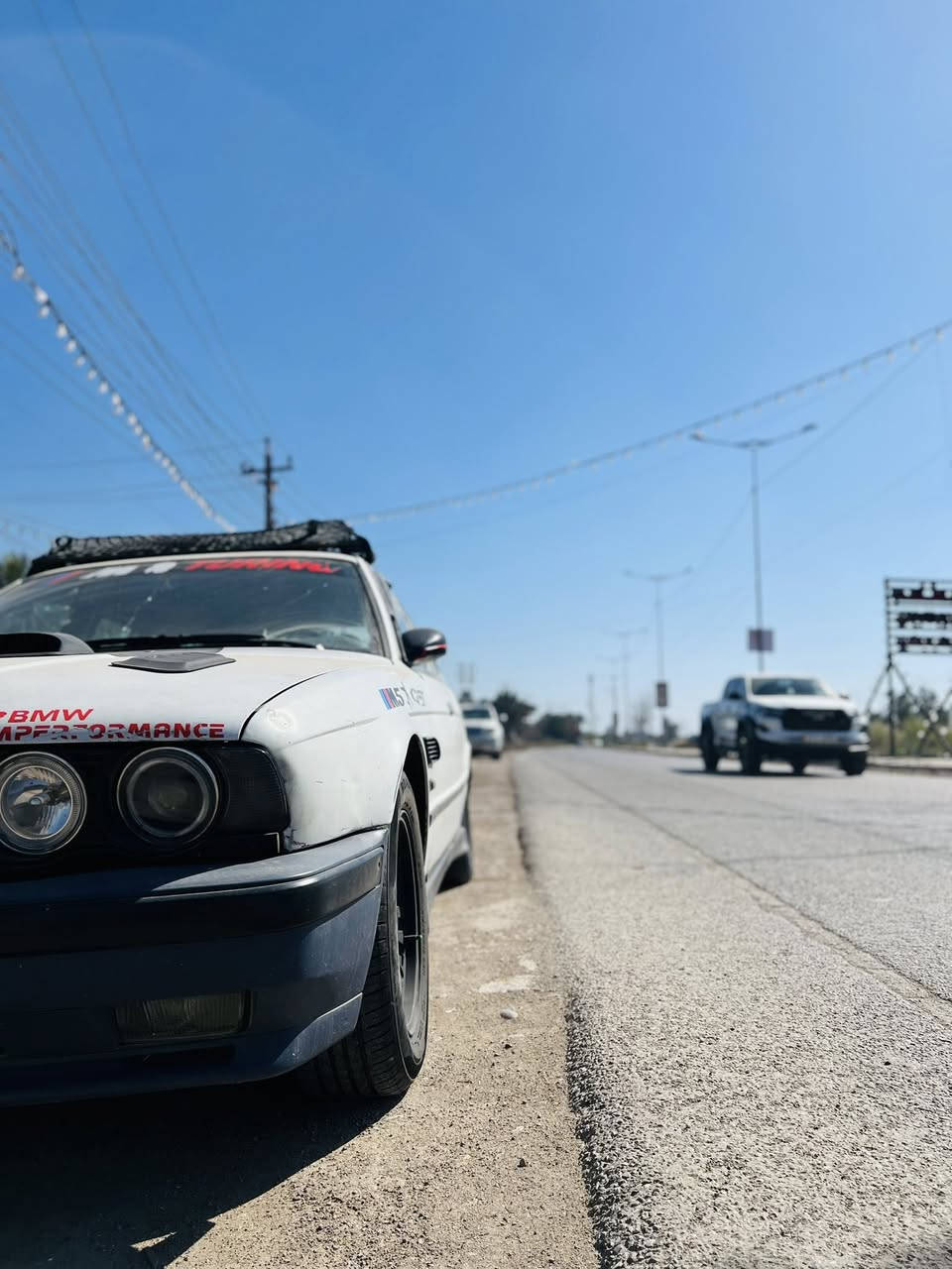 بي ام دبليو للبيع موديل 1992فئة 535
نضافة100/85 سعر 50 ورقة للأستفسار ***********
