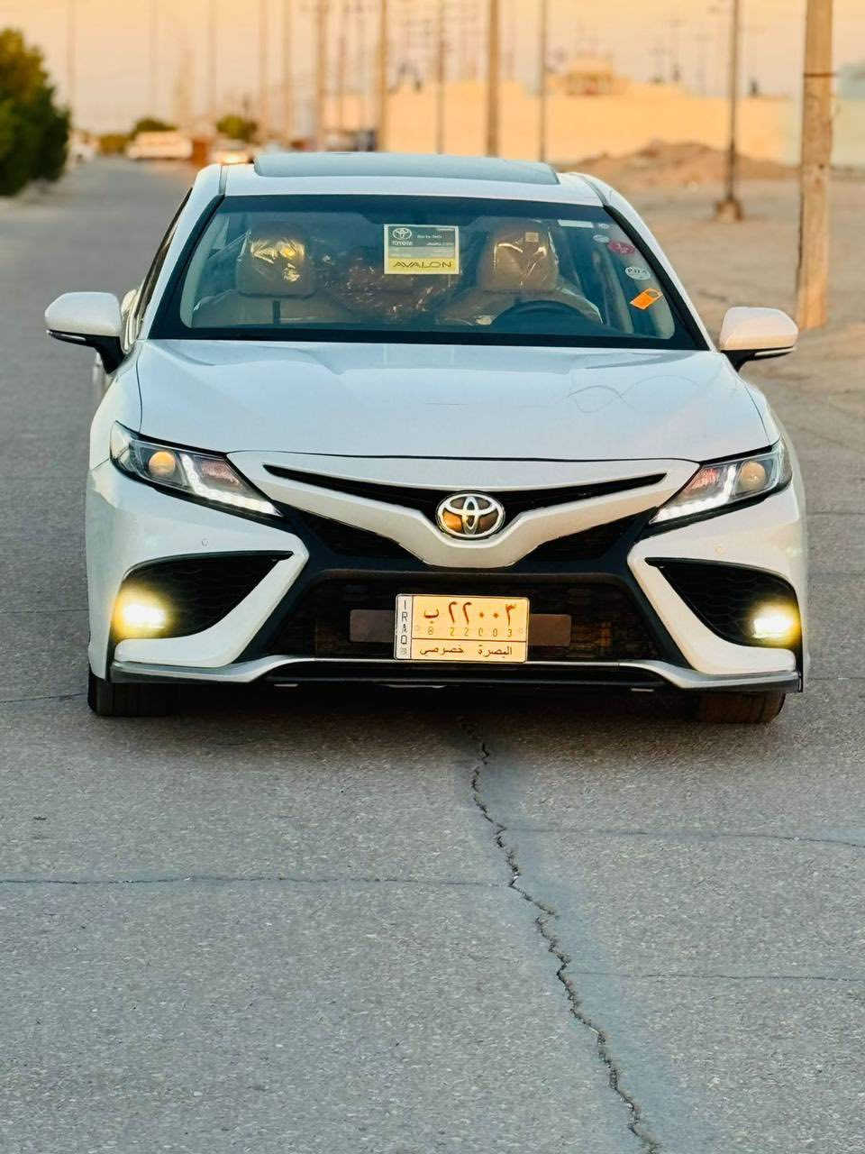 كامري 2019 خليجي GLE فول مواصفات 1/1 
ألون صدفي رقم بصره مميز سنويه 2028 تحويل ثاني يوم بيه قطعتين صبغ بيبان صفحه العبري بدون ضربه اثر شخط بسيط مكينه وكير وحداده تخم تاير اي نقص مابيه ماشيه 108 كم السعر 188$ورقه مجال بسيط 
عنواني البصره ***********
