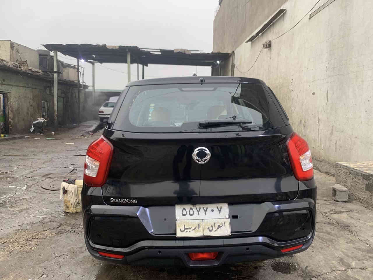 السلام عليكم سانك يونك 2018 كوري مكينه كاز بلادي بيهه صبغ باب السايق والباب الخلفي وشبر بل صندوق كير خير من الله مكينه قبل سبوع شادهه زيرو جديدة بيع او مراوس مكان سيارة بغداد الشعب ***********
