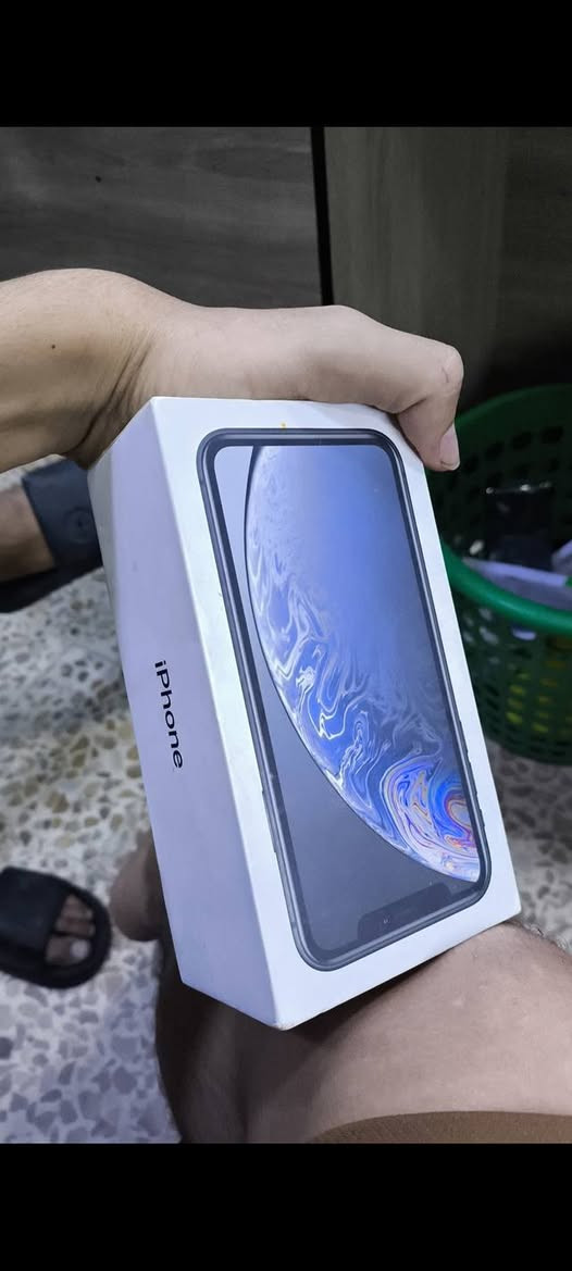 سلام عليكم اكس ماكس بلادي فقط مبدل بطاريه اصليه 

كامل ملحقات كارتون وشاحن وكارت وحافظ جدا نضيف للبيع 

السعر 220 مكاني بغداد الكماليه ***********
