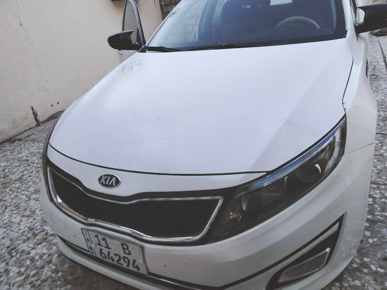 سلام عليكم كيا اوبتيمه 11 خليجي محركه 2000 دوش محركه مجفت ولكير مكفول سيارة بيه 3 صبغ ضربته مدكر جاملغ الخلفي وصبغ باب السايق ولبنيد عوزة صبغ اني مغلفه فابلون سيارة مكفوله شواصي بدون دواخل سيارة  رقمه بغداد الدولي نضيفه كشرة مال بيت مكاني بابل مركز شراي يجي خاص ترهم مراوس حسب قناعه  سعرة  خاص وهاذة رقمي بي واتسب ***********
