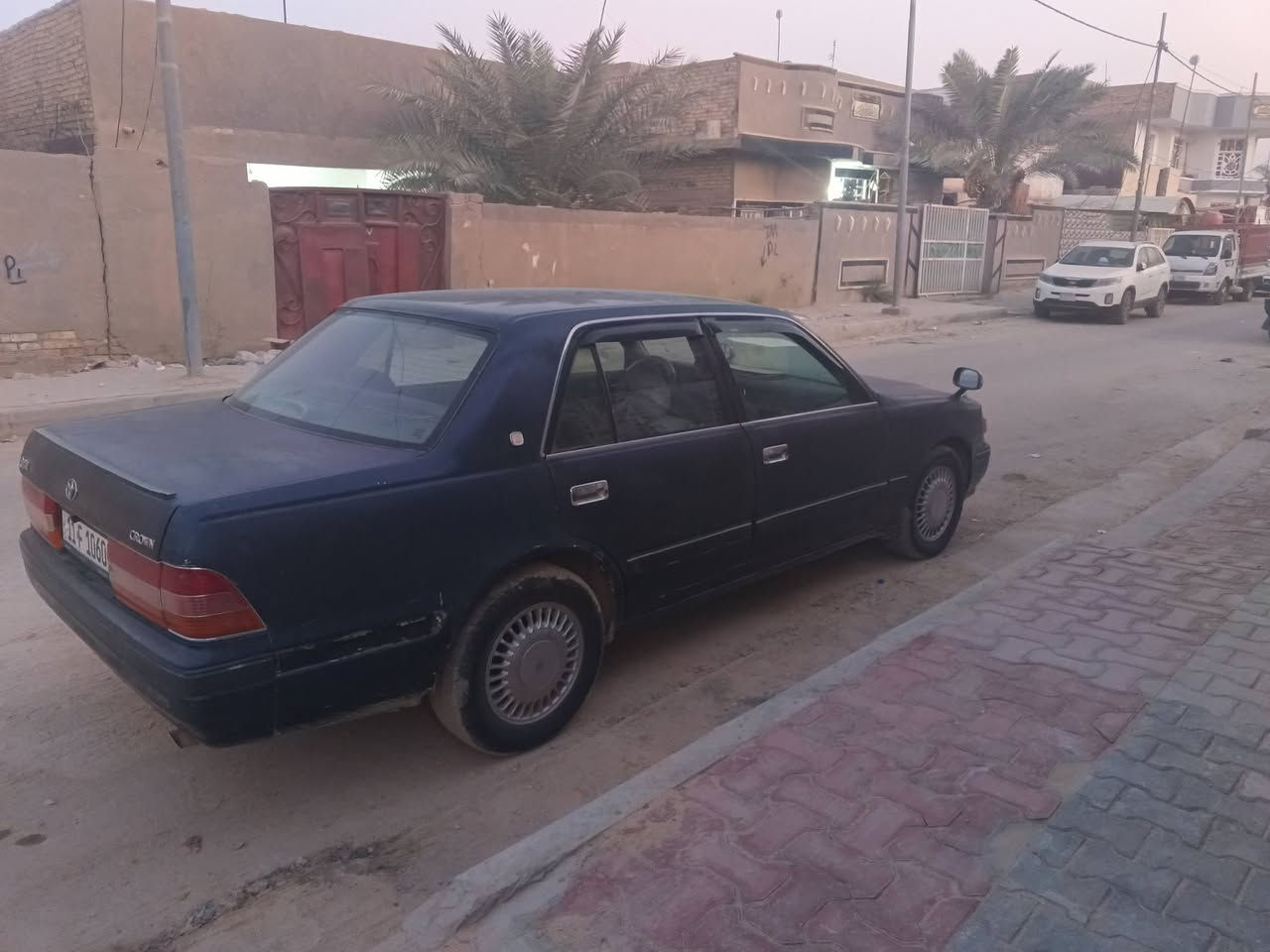 السلام عليكم
راس الثور تكم العندة فلات لون صدفي مراوس وانطي الفرق 

موديل ٩٦ فنصة 

رقم بغداد انكليزي بأسمي

مكينة گير في في تي سي ٩

فريز وفان ملكة 

دشبول بطاين 

حدادية من المشط للعربانة الخلفية 

تخم تاير وباتري 

كهربائيات من الطول للطول 

كلة جديد 

نقصها صبغ سيارة جاردة 

وتبريدها ميشتغل 

وبيها طخة بالجاملغات الخلفية 

مكاني ديوانية 

مراوس براس الثور فلات صدفية وانطي الفرق


**إذا كنت صاحب هذا الإعلان وتريد حذفه لأي سبب، رجاءا أرسل رسالة إلى الدعم الفني**