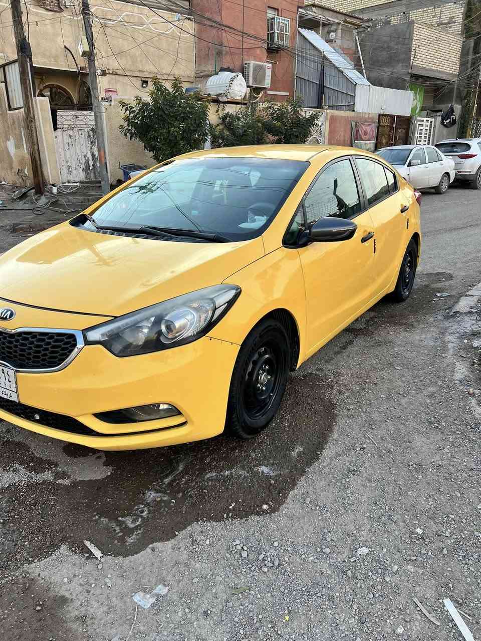 سلام عليكم فورتي موديل 2014 أمريكي حادث بابين بدون دواخل منظومه غاز دبل هورن بوش وًافلون منظومه زنون غير متواجد ع الفيس سعر 98 و بيها مجال ***********
