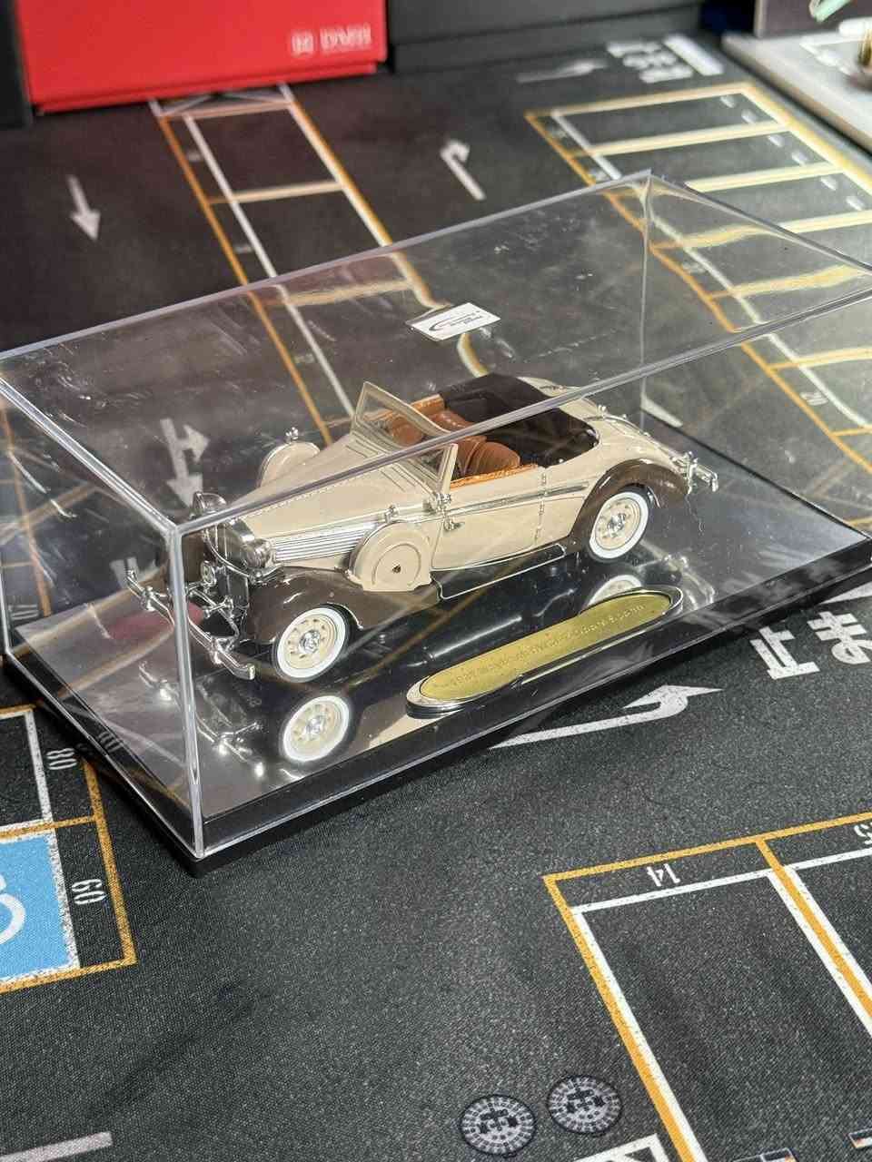 انتاج عريق PREMIER MINIATURE
الهندسة الالمانية 🩶
مايباخ 1937 SW38 2DOOR 
    متوفرة الان ✅.      Scale 1/43 

السعر ٤٠ الف 

#diecast #diecastcollector #مصغرات #mercedesbenz #maybach


**إذا كنت صاحب هذا الإعلان وتريد حذفه لأي سبب، رجاءا أرسل رسالة إلى الدعم الفني**