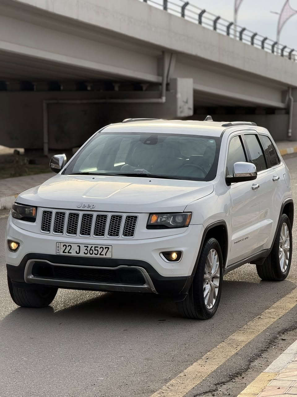 سلام عليكم
للبيع جيب كراند شيروكي 
موديل سياره 2014
موصفات لاريدو معروفه 
تخم امامي خلفي ابشرط 
كير محرك ابشرط تبريد تدفئه 
ضرر سياره بونيد جاملخ ابشرط بدون دواخل 
هزه سنويه كلى جديد شرط تحويل 
سعر السياره 185او بيها مجال 
مكان سياره كركوك 
رقم الهاتف ***********
