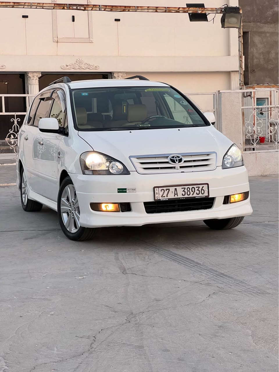 تيوتا ابصم موديل 2003 توويل اصل 
مكفوله من كلشي 
ضربه وصبغ عده داير خلفي
رقم الجديد سنويه جديده
داخل بيجي 7 راكب 3 قطع تبريد 
السياره جديده وجاهزه من كلشي 
السعر //115// والشراي يتصل
*********** البصرة, العراق
