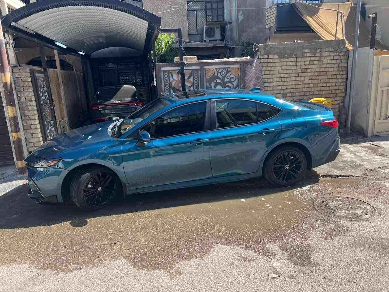 كامري 2025 للبيع se بلاس فول مواصفات ماشيه 14 mi للراغب بالشراء الاتصال عله الرقم *********** ألون مميز بغداد, العراق
