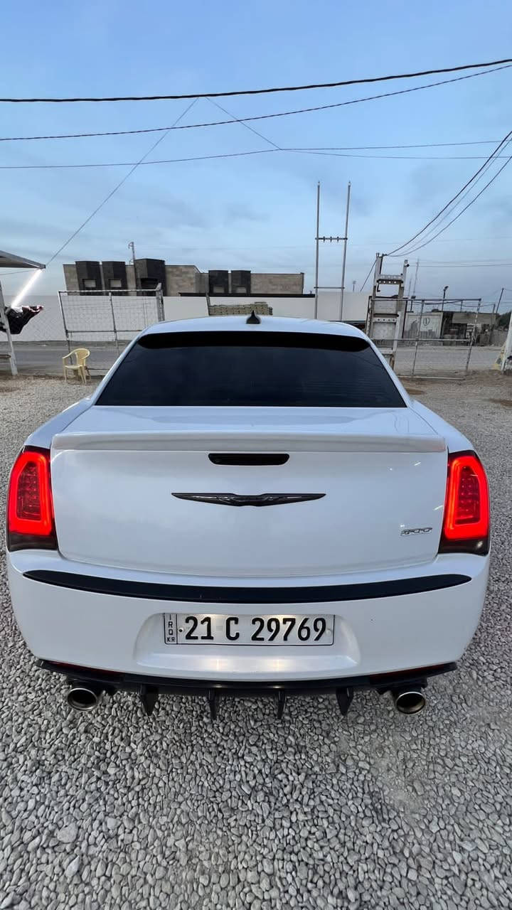 اوباما للبيع فقط
موديل ٢٠١٥
كير محرك بشرط
وارد كندى 
محدثة على شكل SRT
دخلة عراق كلين اهنا صار حادث ٣قطع بدون دواخل بدون ايرباك 
سيارة موجودة بغداد او اربيل 
لمزيد معلومات خابر *********** واتس اب موجود 
سعر ١٨٥$
