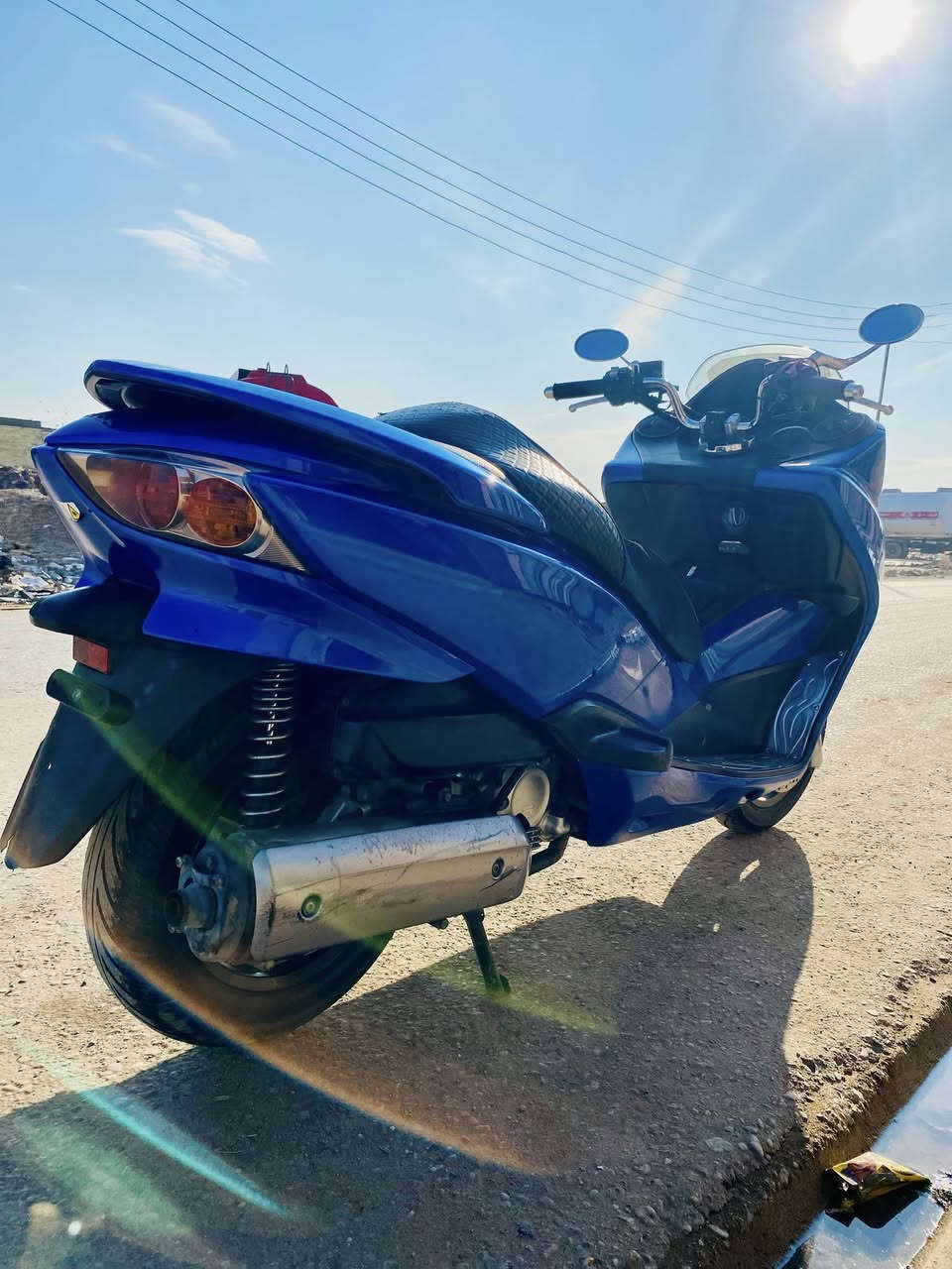 دراجه فورزا صفر 10 مكينه ناعمه مكفوله  7گير اورق كامله ورقه مزاد وصل مال كمرك دراجه خير من الله    سعر  1800 بيها مجال استفسار ***********
