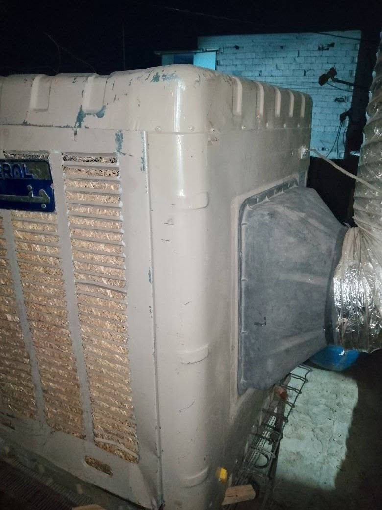 بيع مبرده جنرال نضيفة وليف جديد سعر 100 المكان بغداد رقم واتساب 0781352933


**إذا كنت صاحب هذا الإعلان وتريد حذفه لأي سبب، رجاءا أرسل رسالة إلى الدعم الفني**