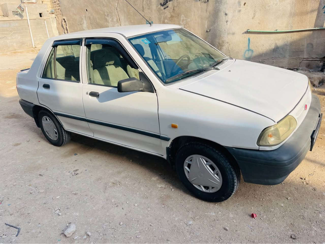 سايبة 2018 بأسمي مكينة وكير وتبريد وتدفئة كفالة حدادية جديدة تايرات جدد   الضرر بارد بالمدكر الخلفي  سيارة نضيفة كلش السعر 45 وبيها مجال
مكاني البصرة الزبير  *********** البصرة, العراق
