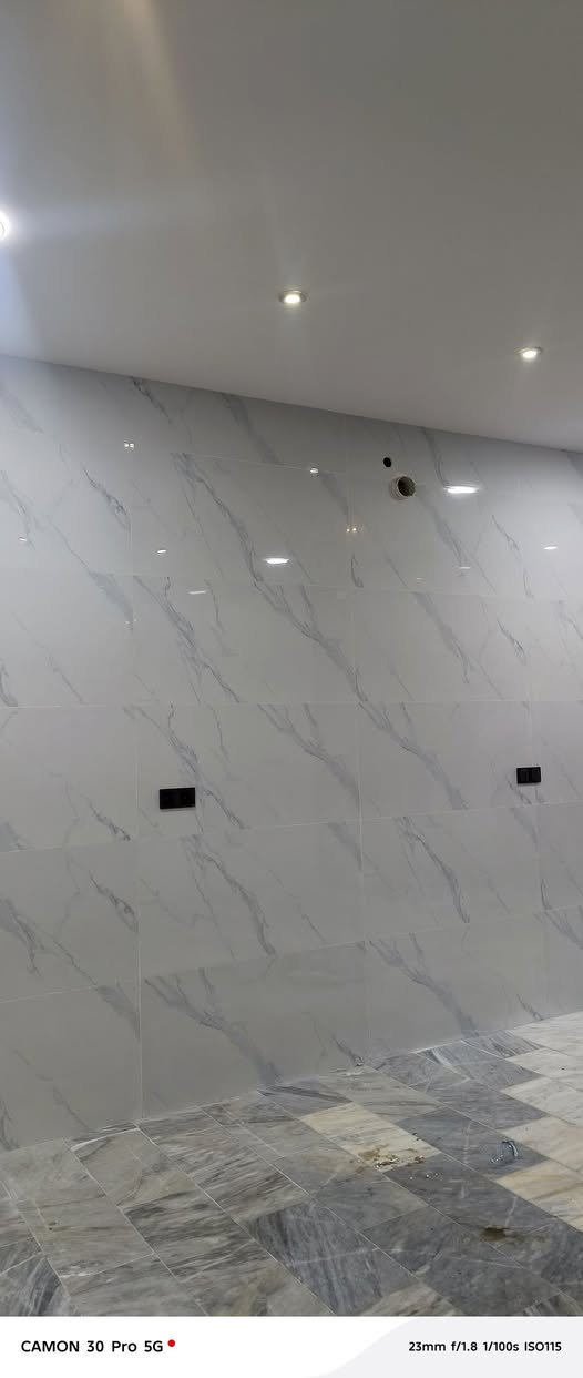 السلام وعليكم كادر خلفات سيراميك ومرمر ارضيات وجدران شغل درجه اولى التزام بل عمل 
العمل داخل بغداد 
***********
