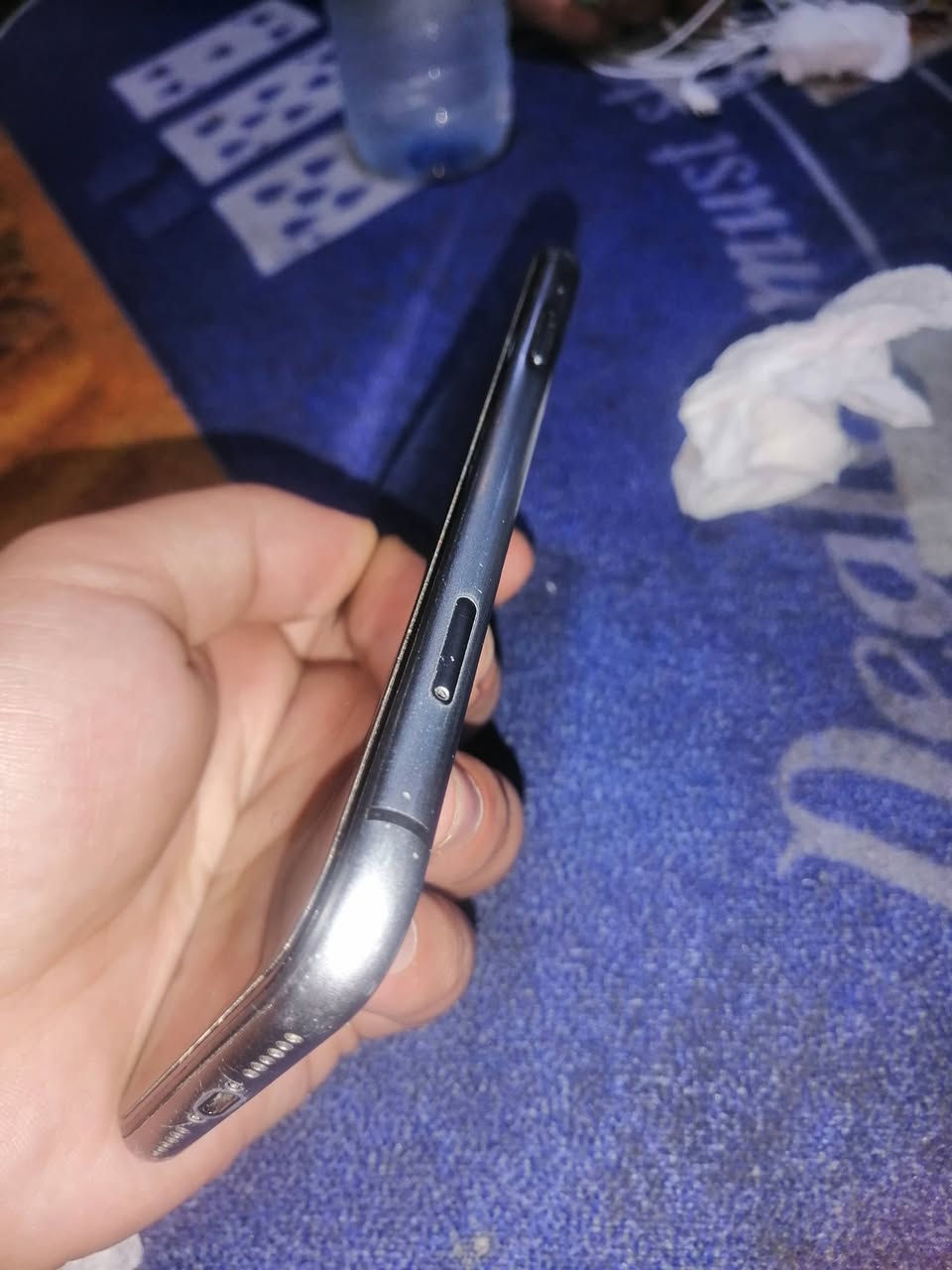 السلام عليكم ايفون 11 عادي
فقط مبدل بطاريه 100
الذاكرة 64 // بوبجي 90 فريم فول موصفات 
السعر 180 بي مجال بسيط الشراي يراسلني خاص او الاتصال عبر الرقم ***********
