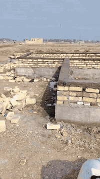 بتلو للبيع مساحة البناء 160 متر مساحة الأرض مع البتلو 235   الخدمات كه...