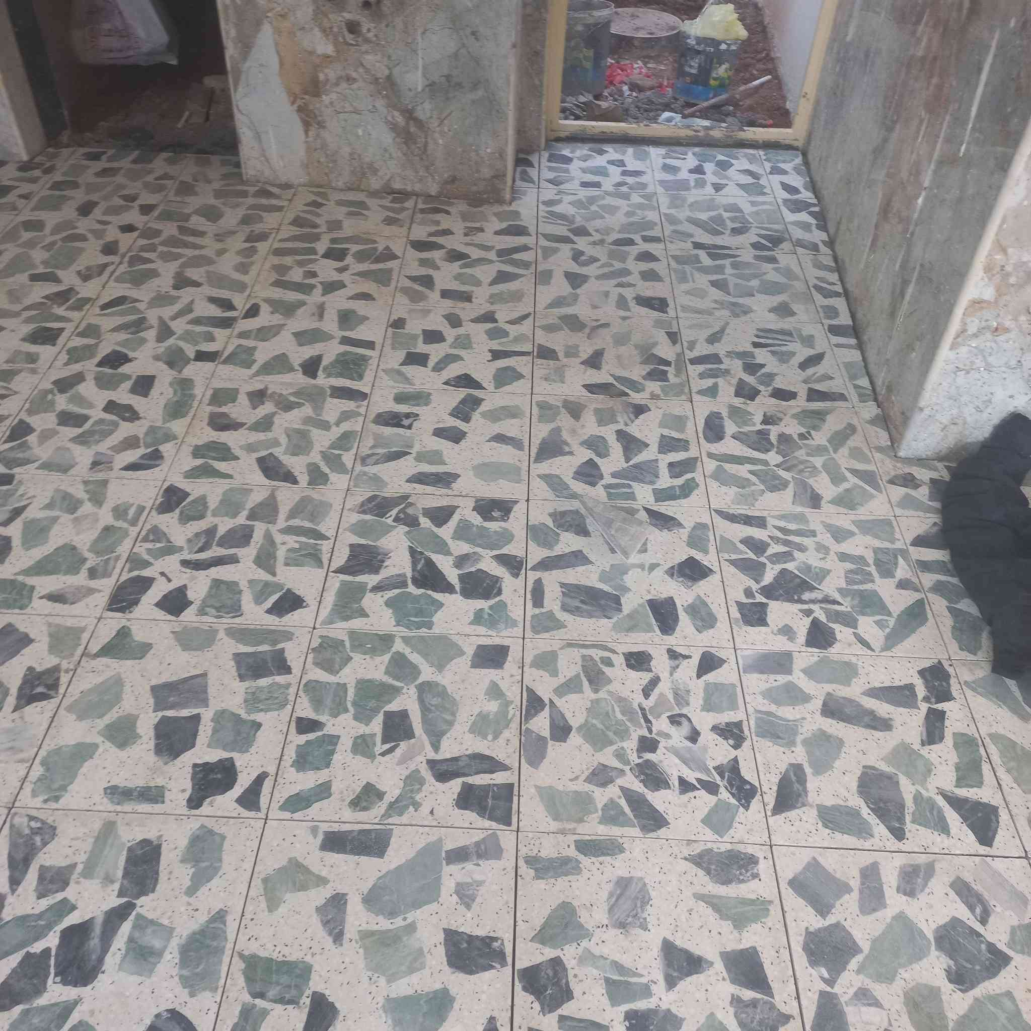 خلفه سيراميك بورسلاين مرمر كاشي شغل درجى شرط 
 *********** عباس
