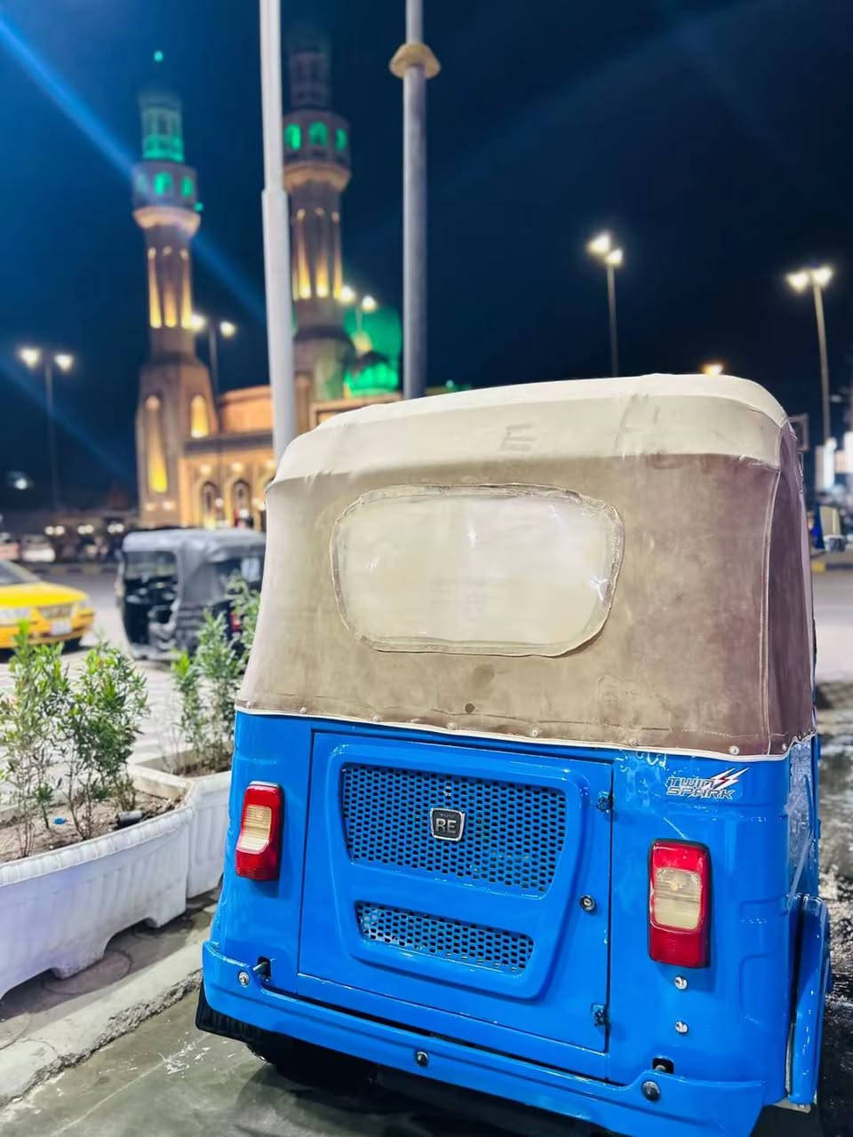 السلام عليكم تكتك لبيع 22وعشرين شهر12 مضلع يعني23 تكتك كفاله عامه ماعده دوس مال علىيه مرشوشات رش فقط تكتك كفاله كفاله لا تخابر وتكلي شبيها مابيها رقم كربله ابسمي ثاني يوم تحويل مكاني شهداء العبيدي الثالثه حي سفير سعرها11 وبيها مجال ولي ميعجبه لا يعلق تعليق ينزل من اخلاقه الحلوه ☘️***********
