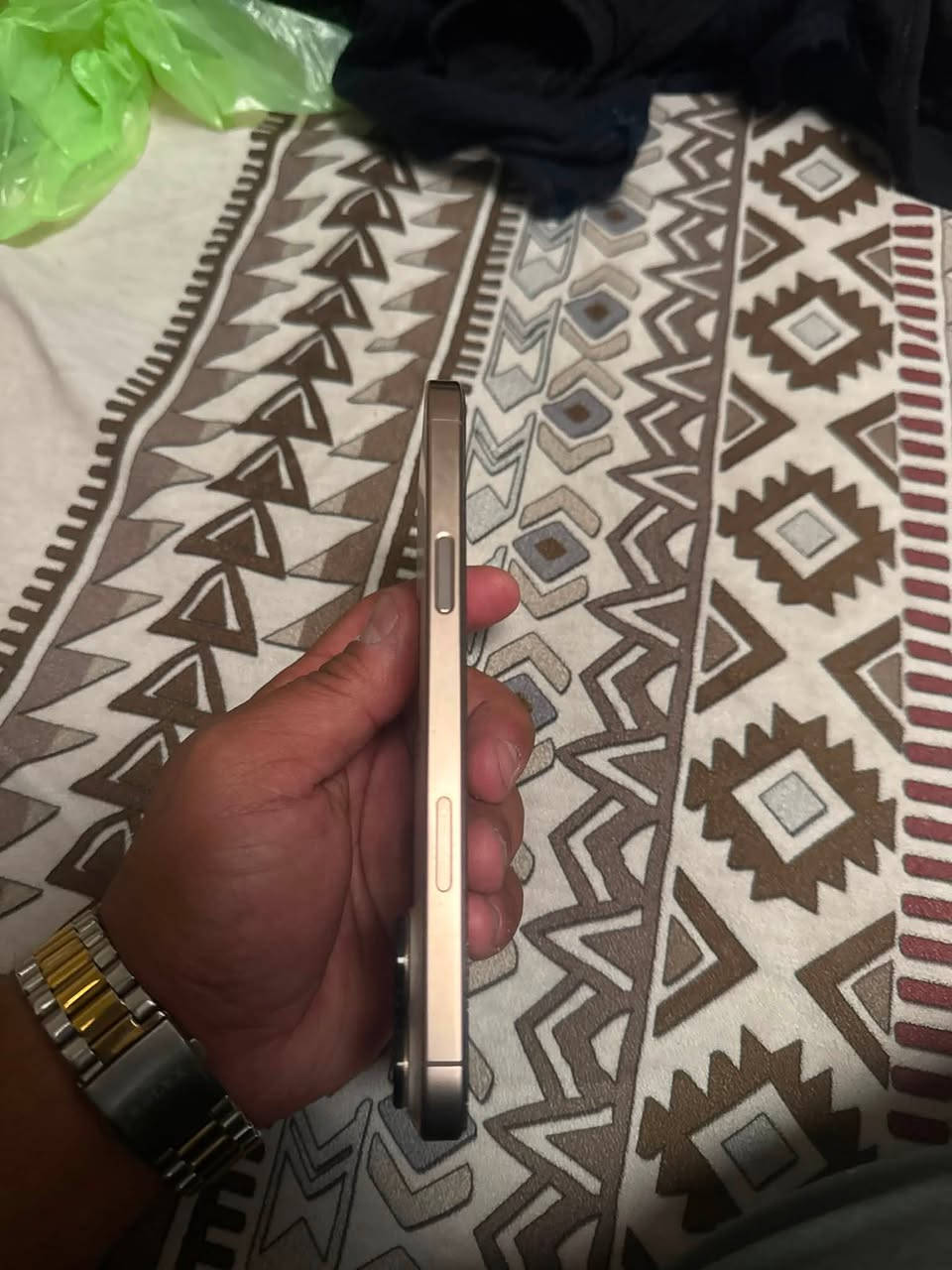 من رخصة الادمن
ايفون 16 برو ماكس
ذاكرة 256
بطارية 92
السعر1.350.000
***********☎️

جهاز اخو الجديد
